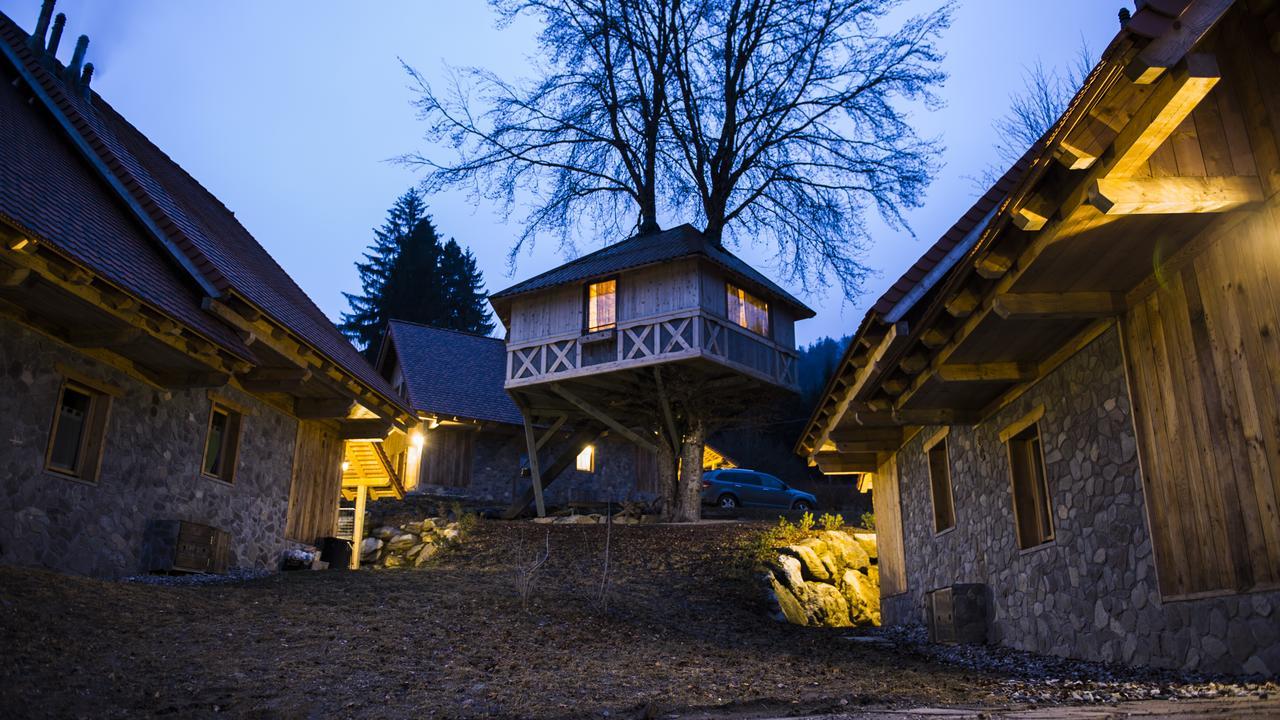 Dolomiti Village Comeglians Екстериор снимка